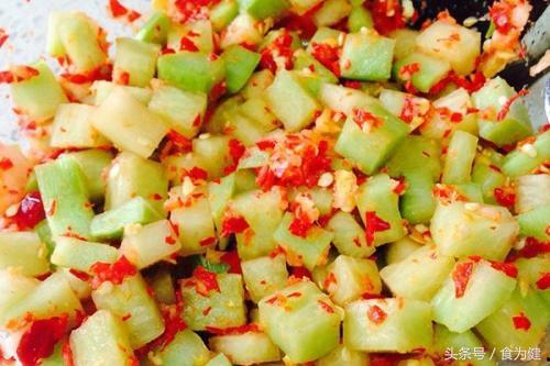 吃小楠瓜萝卜酱做法视频,家常美味，简单易学的视频教程