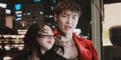 吃瓜视频女主角打人是谁,揭秘吃瓜视频女主角打人事件真相